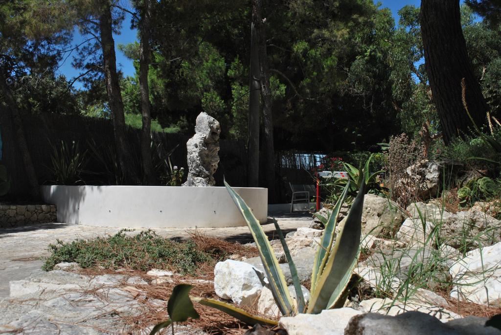 Camping Village Baia Falcone Vieste Bagian luar foto