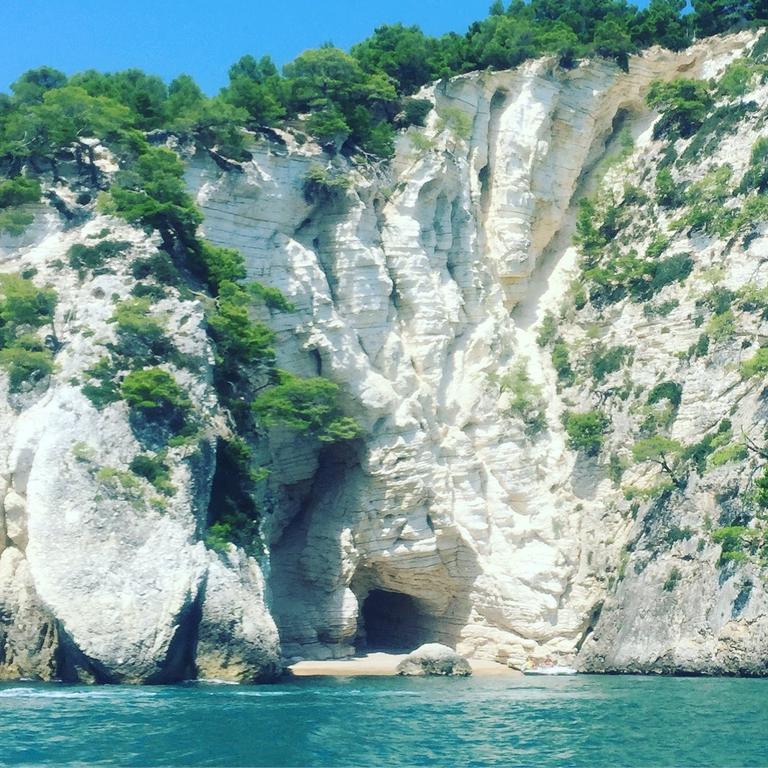 Camping Village Baia Falcone Vieste Bagian luar foto